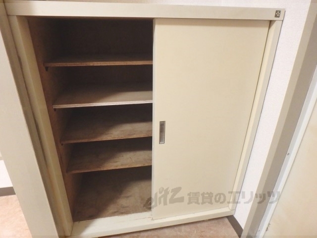 収納　下駄箱