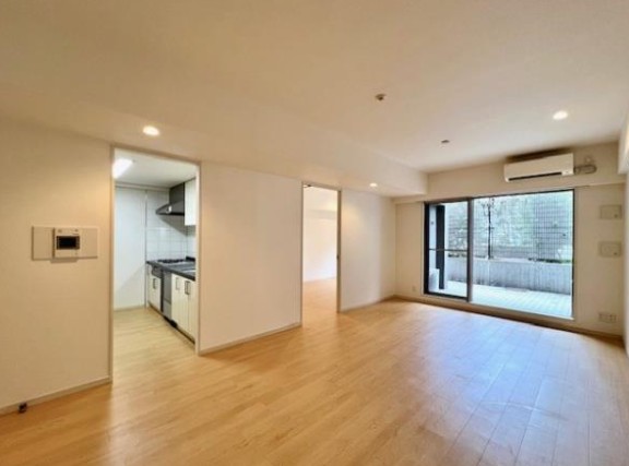 居室・リビング　居室※別部屋参考写真