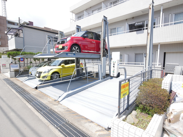 駐車場　★敷地内に立体駐車場がございます★