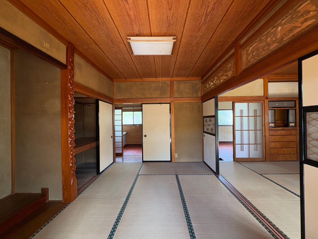 内郷内町戸建の内装写真