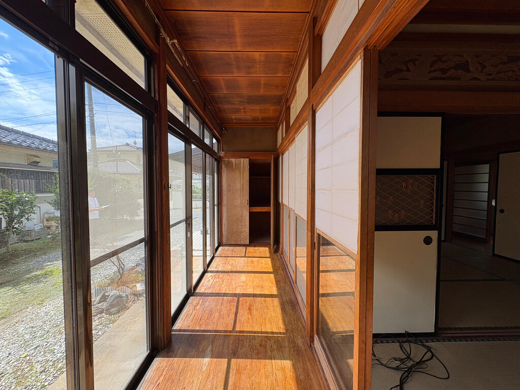 内郷内町戸建の外観写真