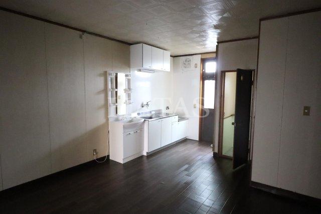 居室・リビング　同物件別部屋です。
