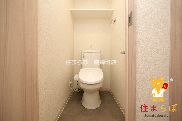 地下鉄長堀鶴見緑地線 松屋町駅 徒歩3分 12階建 築4年のトイレ写真
