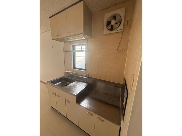 ＪＲ日豊本線 隼人駅 徒歩38分 2階建 築36年のキッチン写真