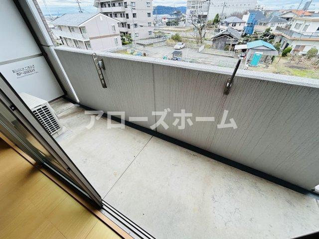 ＪＲ山陽本線 明石駅 バス乗車時間：16分 最寄りバス停で下車 徒歩5分 4階建 築21年の内装写真
