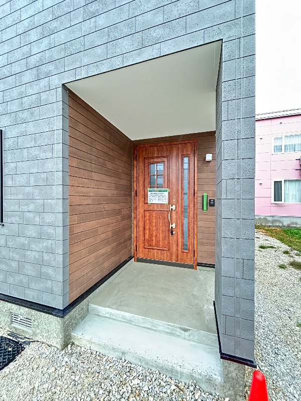 大通南10一戸建ての外観写真