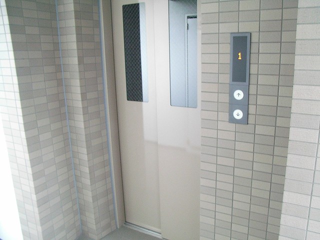 その他設備　エレベーター