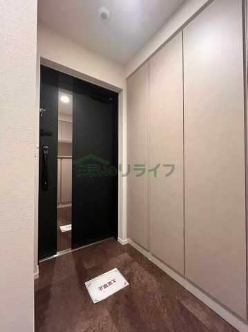 テラス神田猿楽町の玄関写真