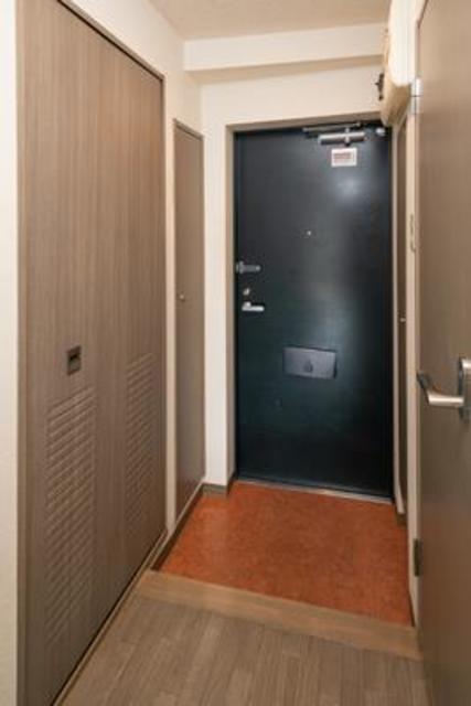 玄関　※写真は同タイプ住戸です。