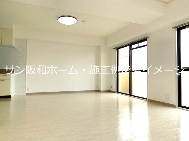 近鉄大阪線 高安駅 徒歩5分 4階建 築34年の居間写真