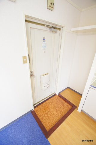 京橋ファインビルの玄関写真