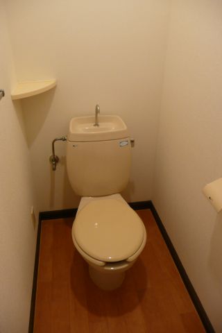 トイレ　現在リノベーション工事中。イメージ写真です