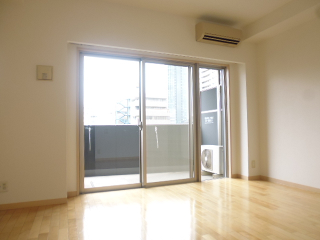居室・リビング　綺麗な印象のお部屋ですね！