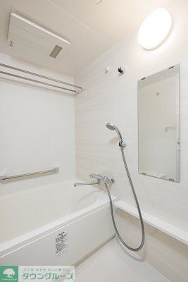 バス・シャワールーム　※写真は同タイプ住戸です。