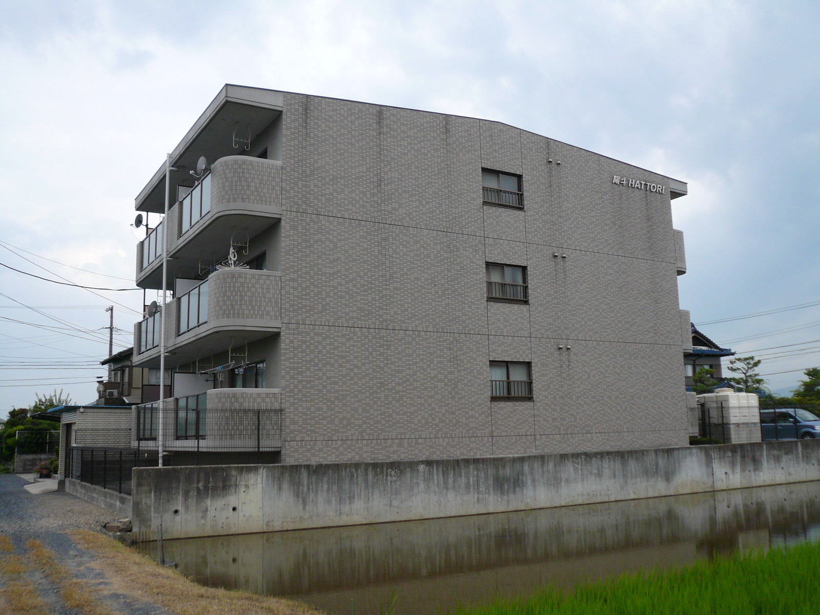 ロクハウス長島 (旧陽斗HATTORI）の建物外観