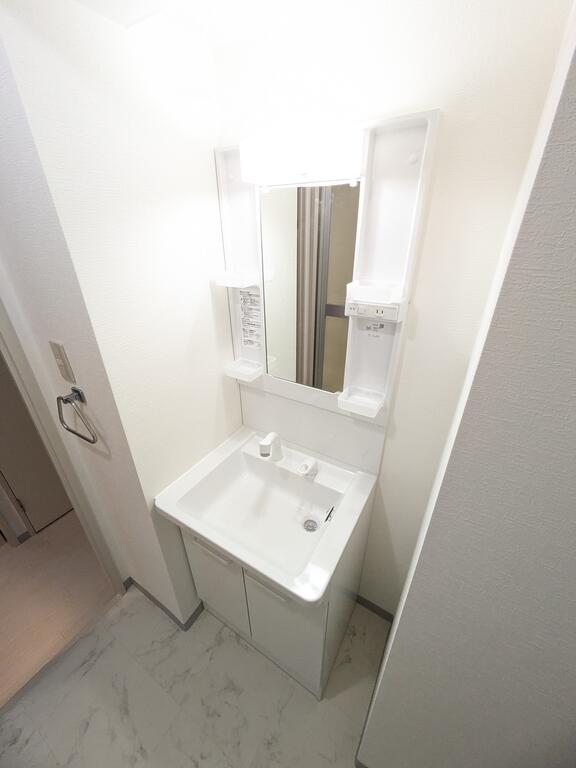 アヴォンリー鴨居の内装写真