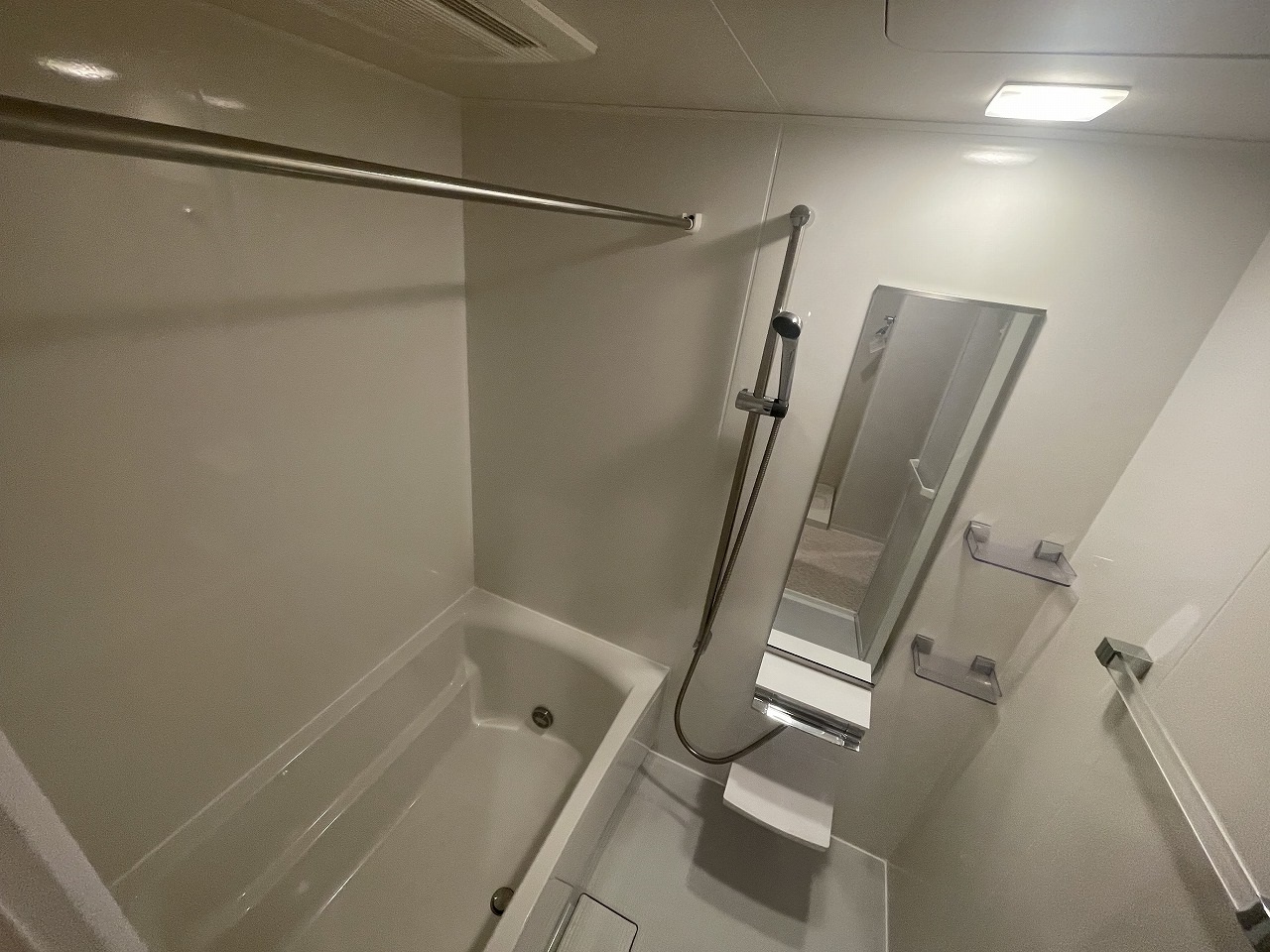バス・シャワールーム　浴室