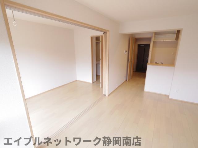 【静岡市駿河区中島のマンションのその他部屋・スペース】