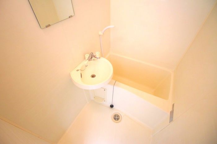 バス・シャワールーム　きれいなお風呂です