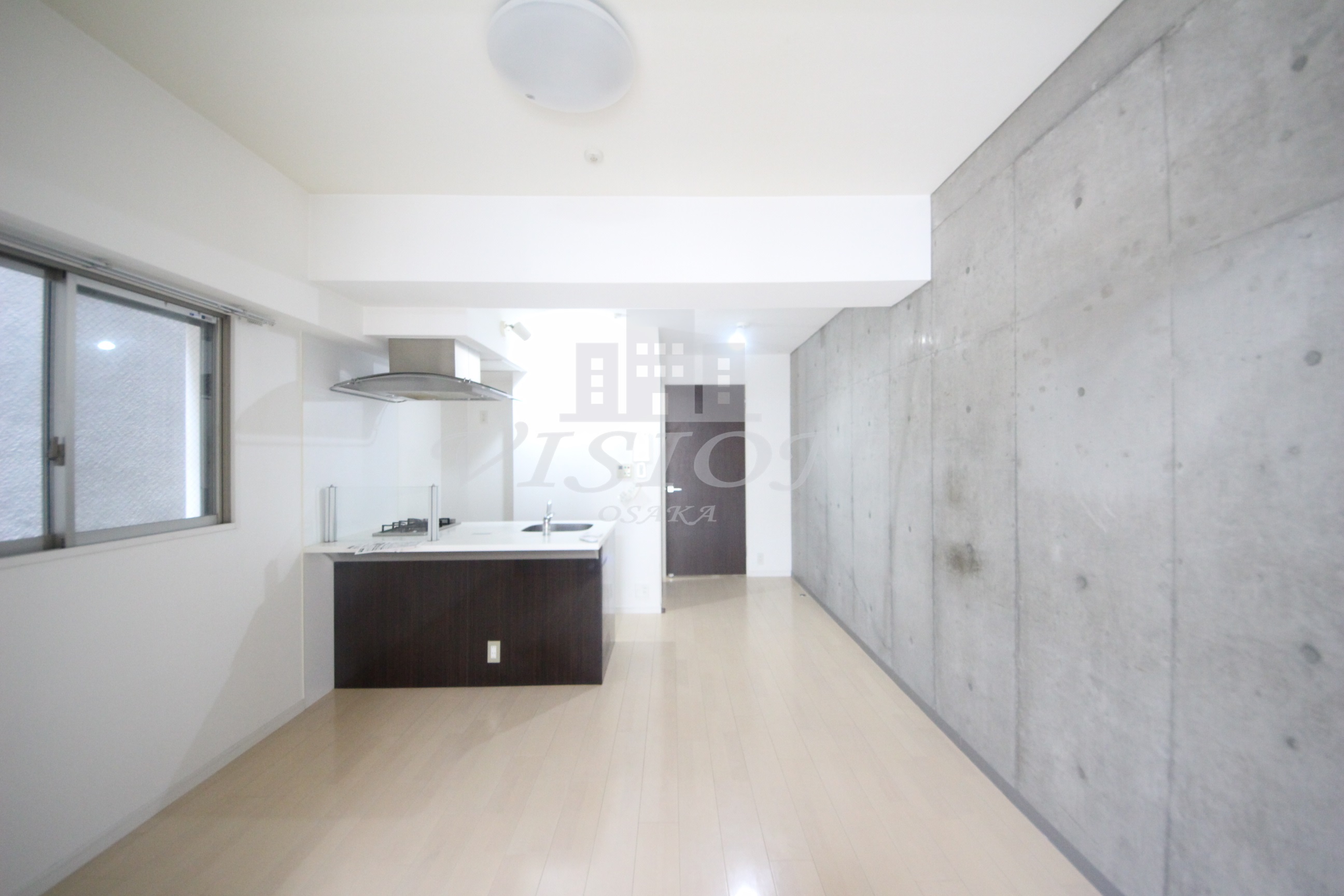 居室・リビング　室内写真は別室のものです