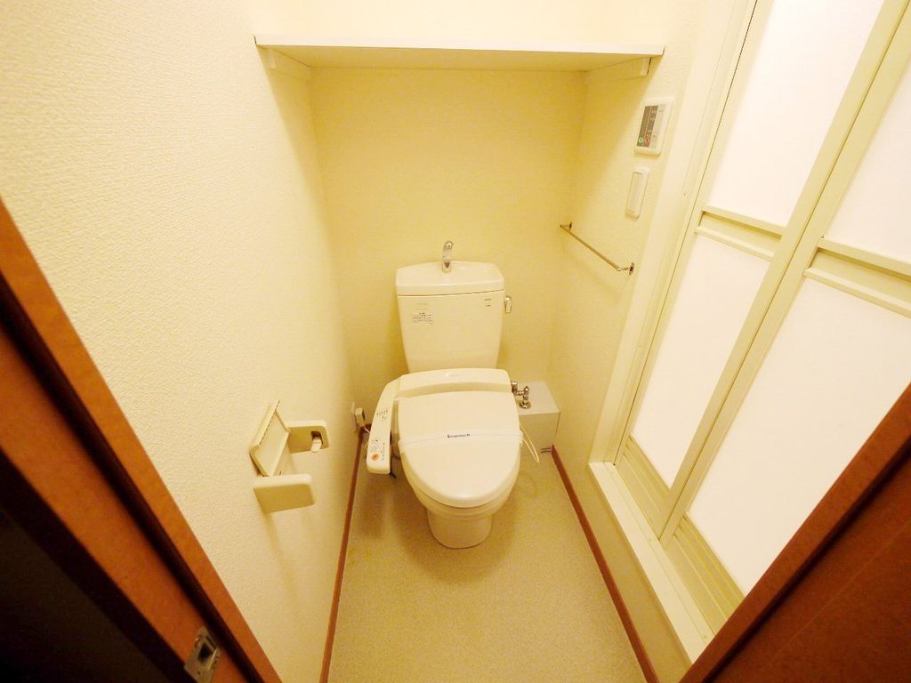 【川口市八幡木のマンションのトイレ】