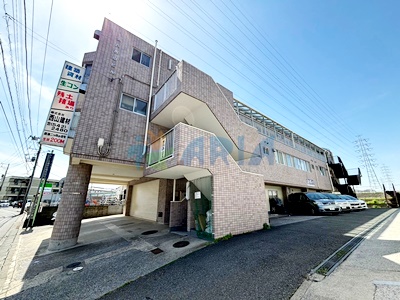 横浜市港北区大倉山のマンションの建物外観