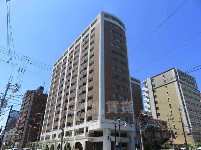 大阪市北区中崎のマンションの建物外観