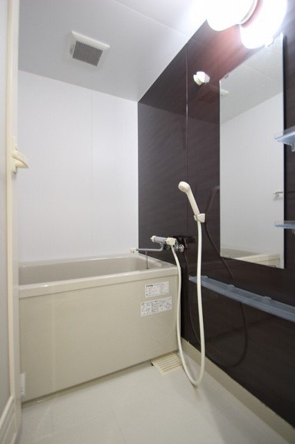 バス・シャワールーム　同物件別室です。
