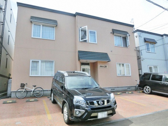 北海道札幌市西区二十四軒二条４（アパート）の賃貸物件の外観