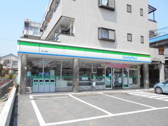 コンビニ　ファミリーマート元八事店（コンビニ）まで371m