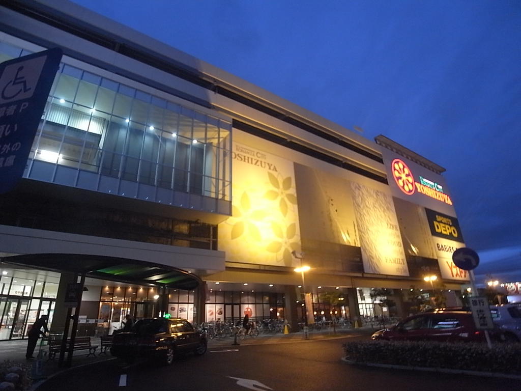 【名古屋市西区枇杷島のアパートのドラックストア】