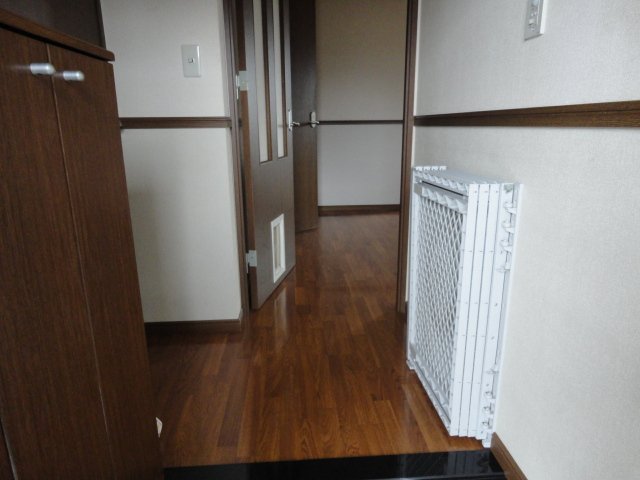 玄関　廊下