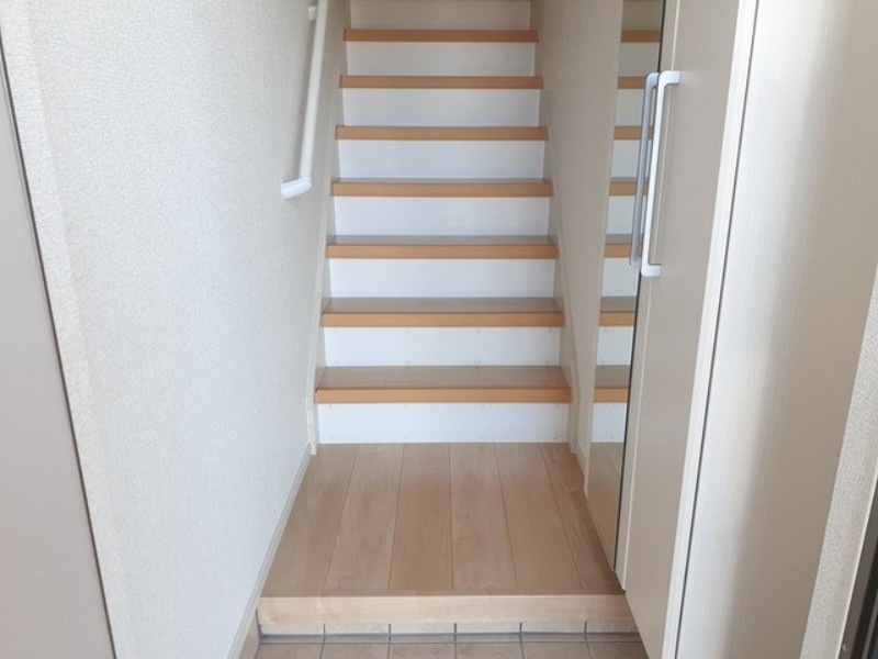 玄関　図面と現状に相違がある場合には現状を優先