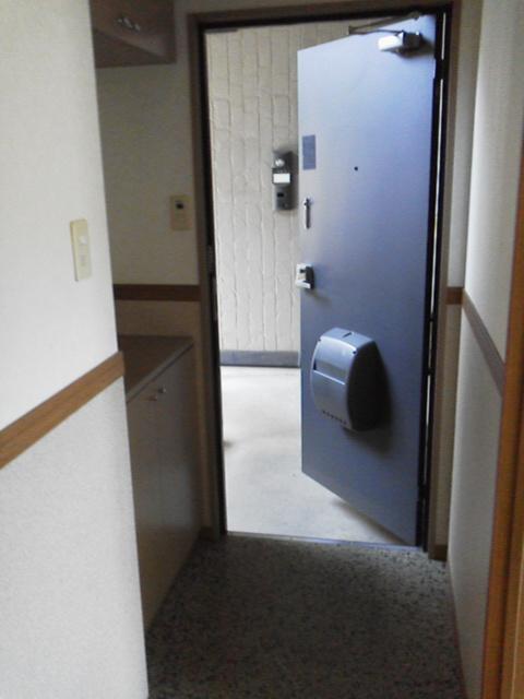 セキュリティ　玄関