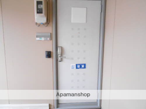 エントランス　駐車場