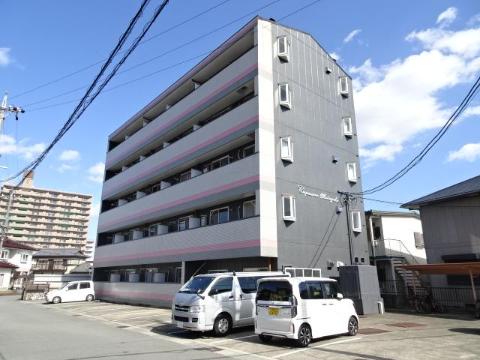 カプレーナ松阪の建物外観