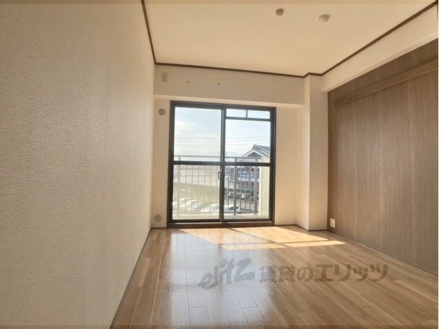 居室・リビング　洋室