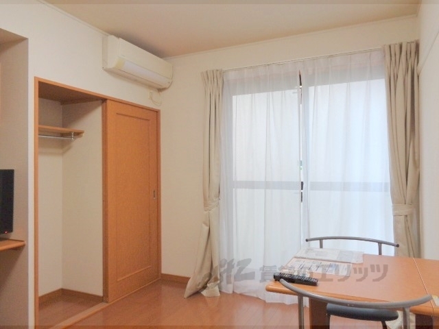 居室・リビング　洋室