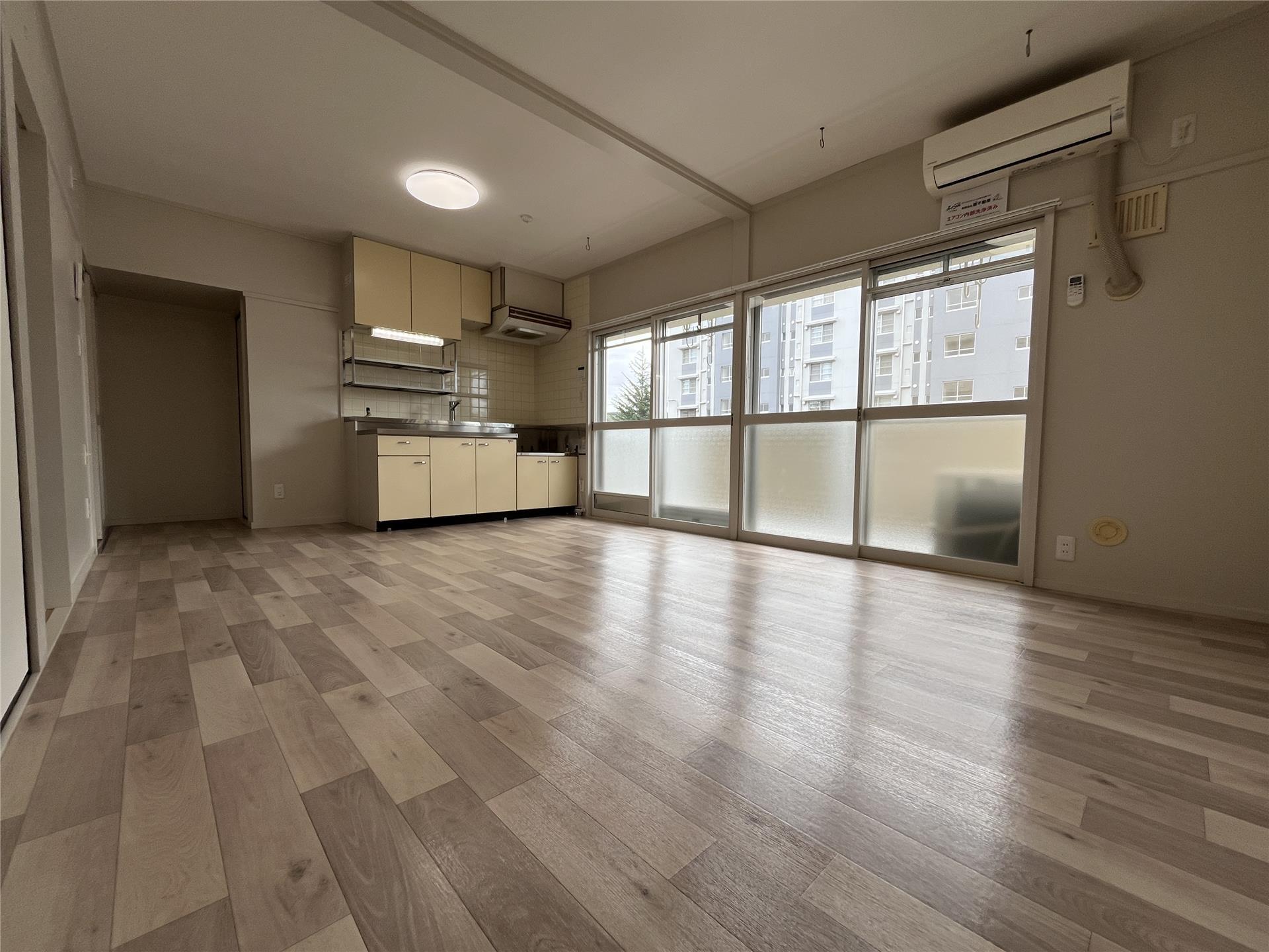 居室・リビング　リビング