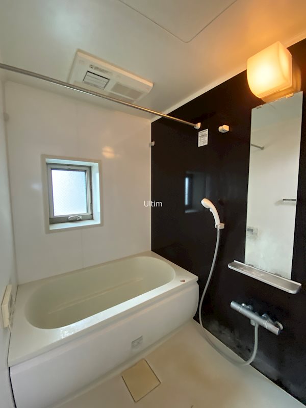 バス・シャワールーム　別室の画像です、ご参考までに