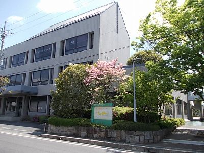 役所　草津市役所（役所）まで1900m