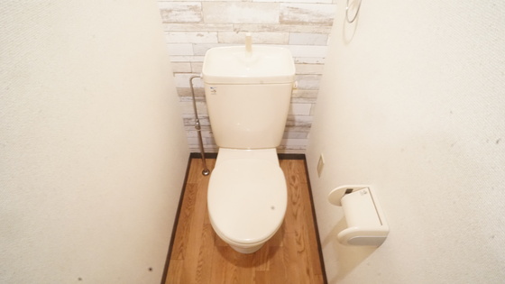 トイレ　トイレ