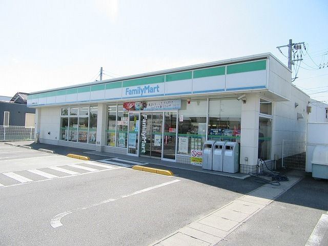 コンビニ　ファミリーマート瑞穂町１丁目店（コンビニ）まで750m
