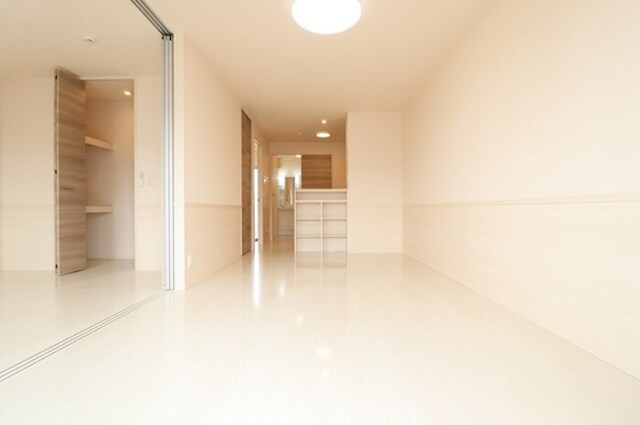 居室・リビング　リビング全景