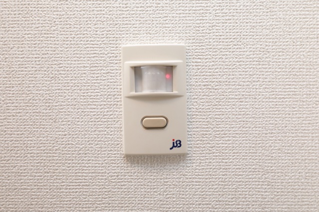 その他設備　センサー感知ライト