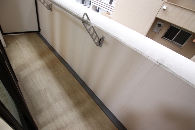 バルコニー　※別室の参考写真の為、現況優先です。