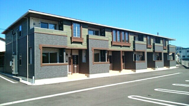 建物外観　外観は落ち着いています