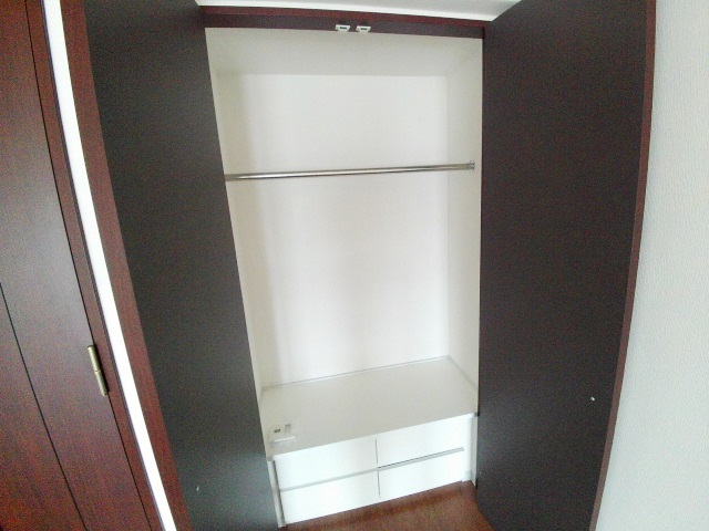収納　クローゼット