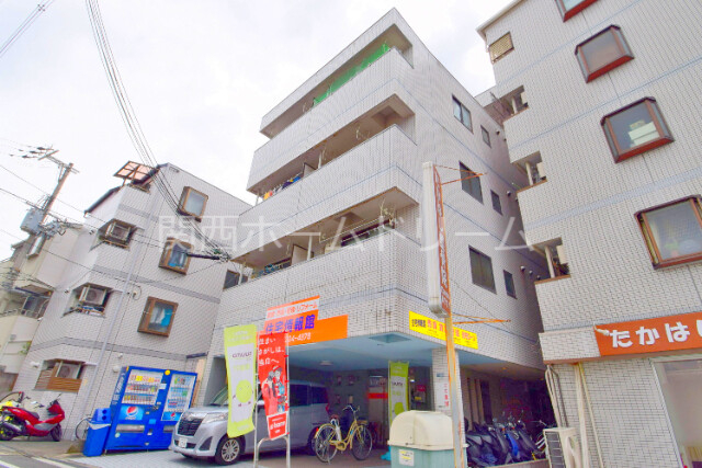 建物外観　外観写真（昼）