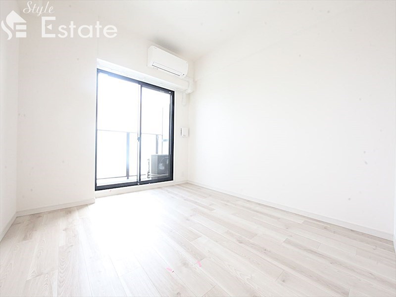 居室・リビング　内装